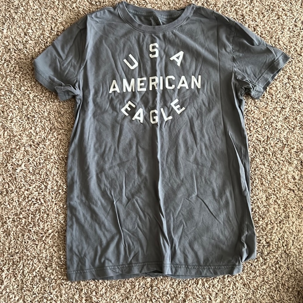 Small used grey American Eagle shirt.